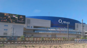 o2 World heißt jetzt Mercedes-Benz Arena